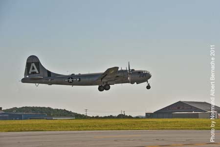 2011Jun03_WWII-Renactment_0270