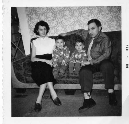 ContoisFamily1957